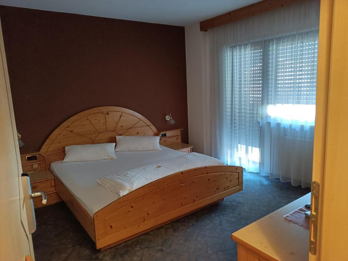 Hotel Foehrenhof Natz-Schabs Esterno foto